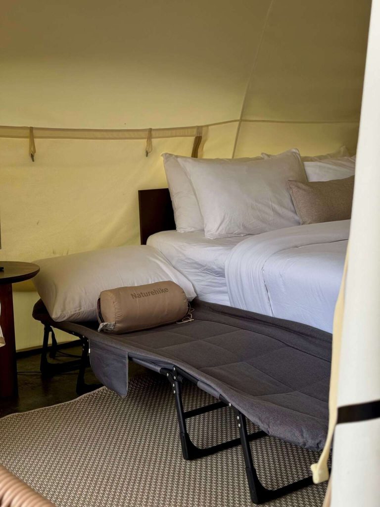 SD-nami-cottage-room